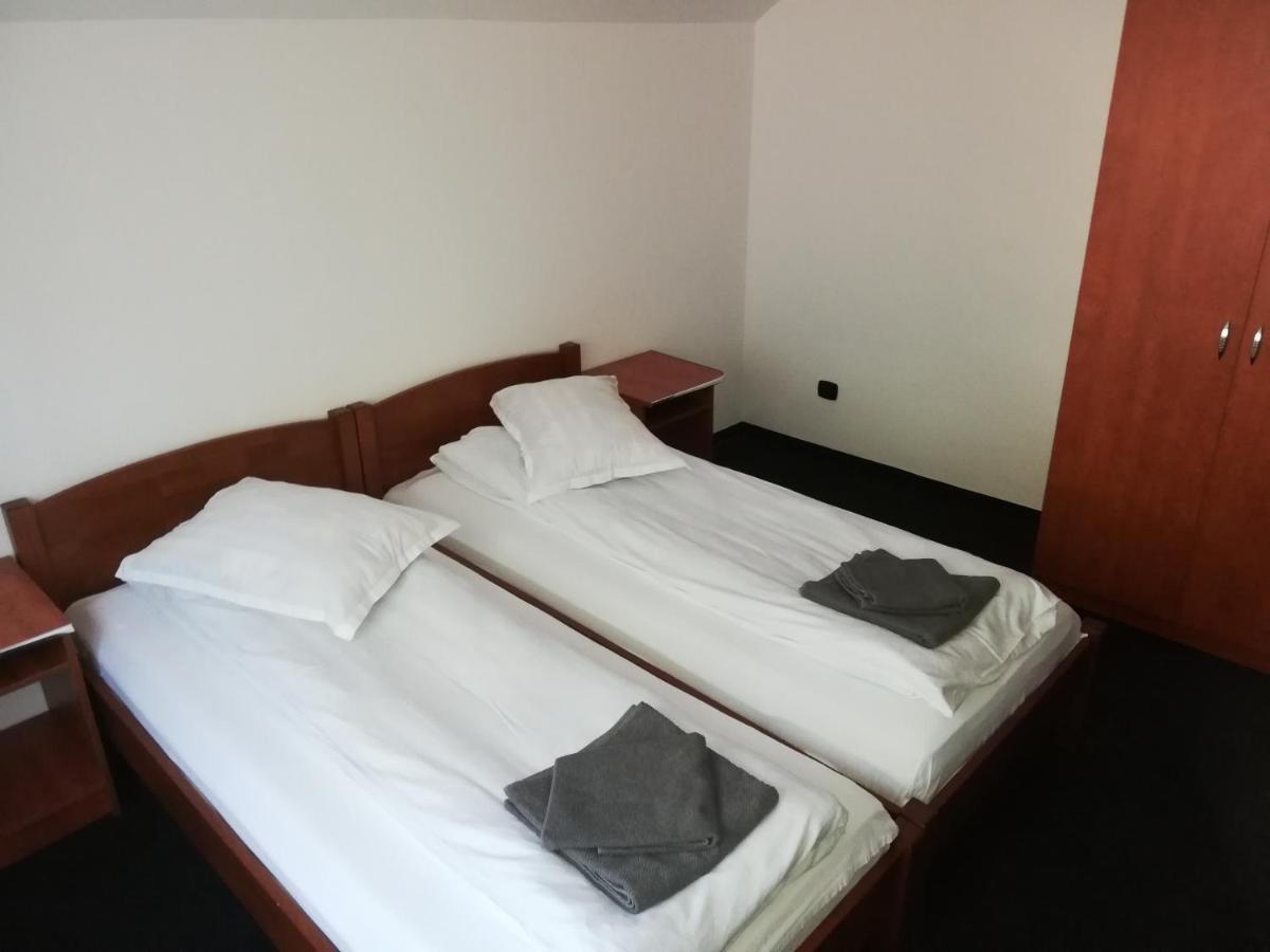 ホテル Cabana Cascada Cailor Borşa 部屋 写真