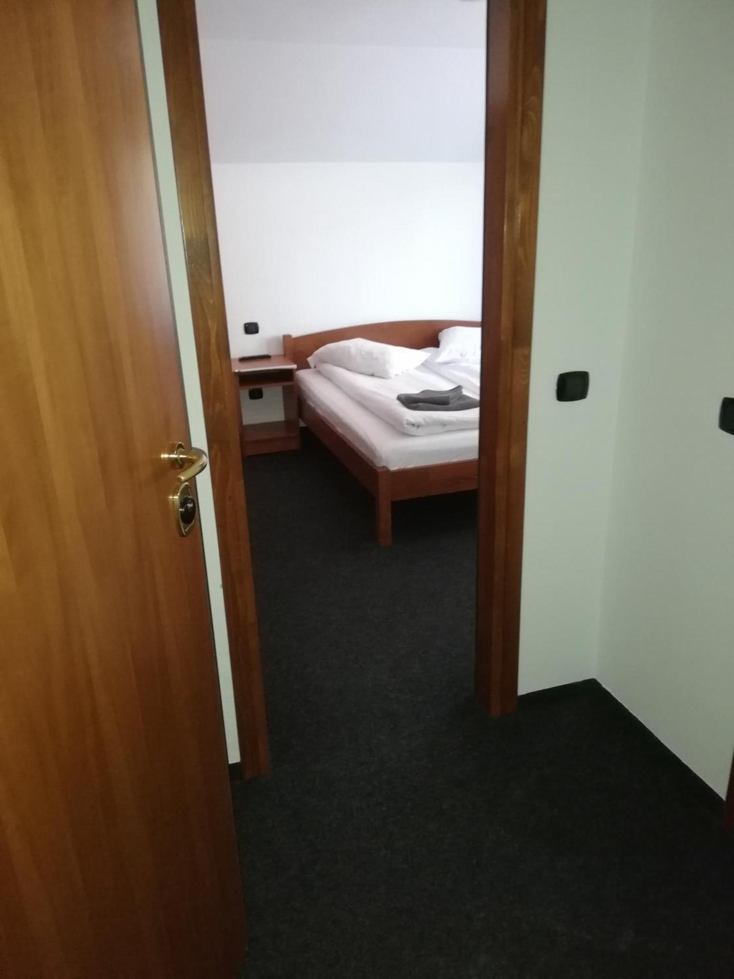 ホテル Cabana Cascada Cailor Borşa 部屋 写真